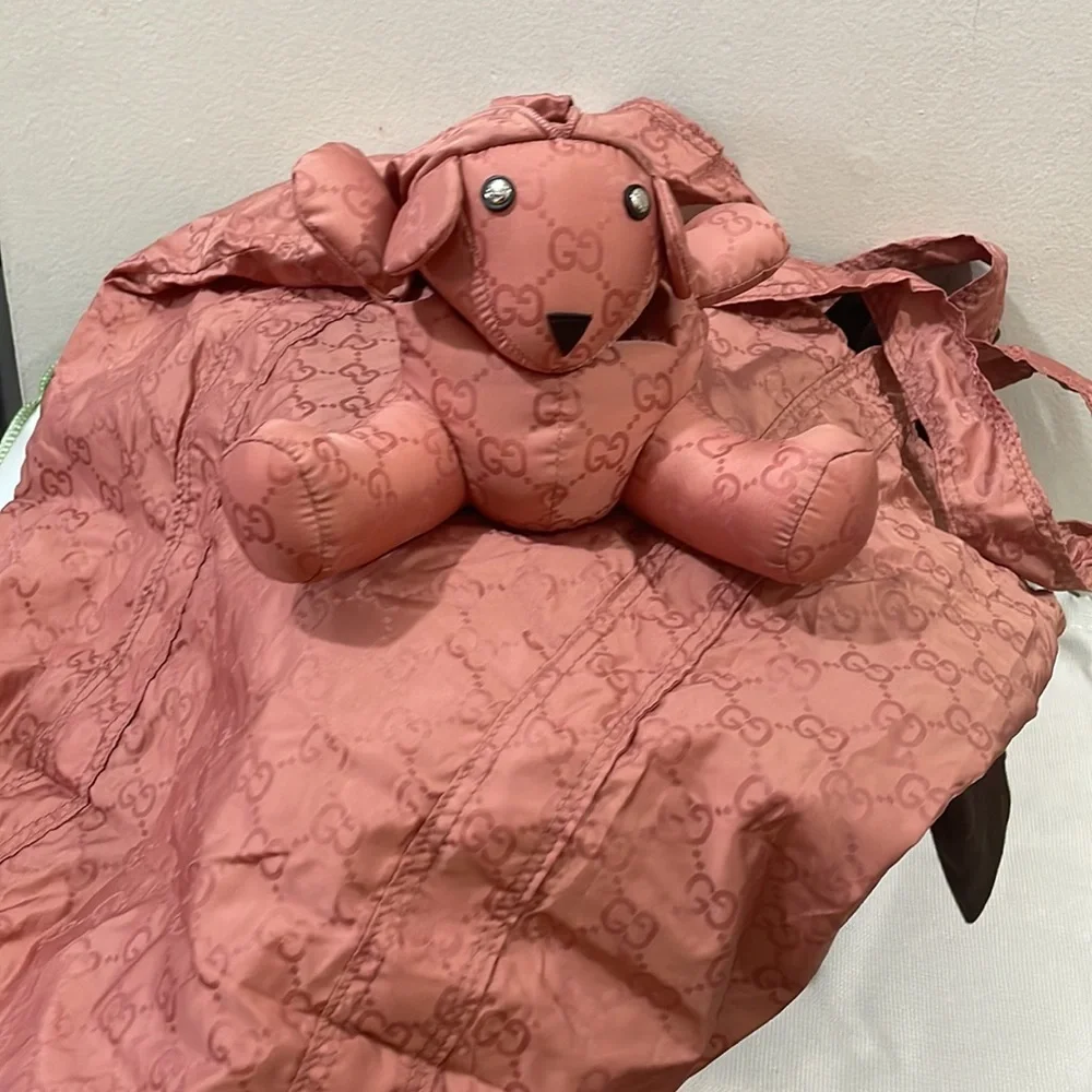 Sold‼️‼️GUCCI
Nylon Monogram Teddy Bear Folding Tote Pink💓 - Picture 8 of 17
